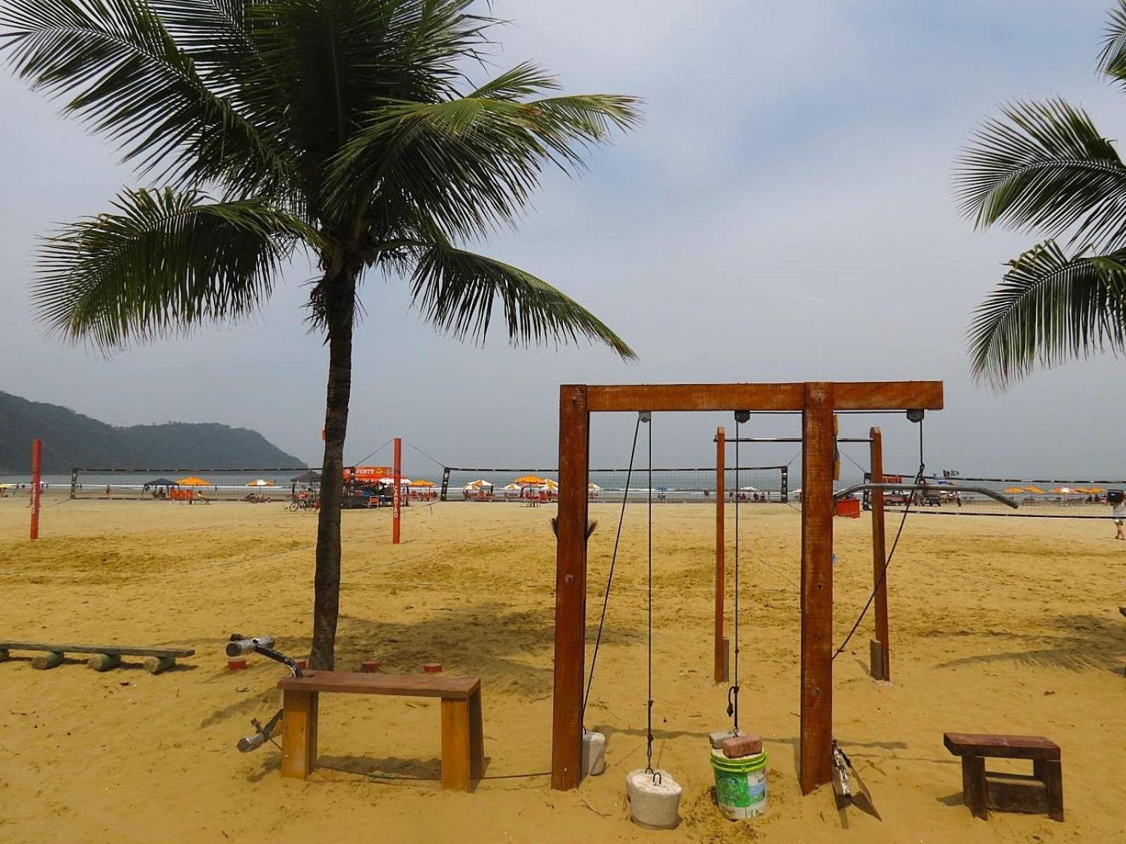 113 Canto Do Forte - 1Dorm - 200 M Da Praia E 20M Dos Bares E Restaurantes - Estacionamento Gratuito E Wi Fi , Tv A Cabo Praia Grande  Esterno foto
